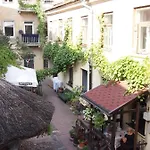 Gabi Nakvynė ir pusryčiai Vilnius